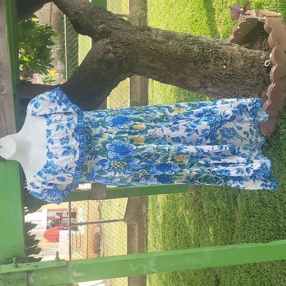 Flying Tomato Dresses & Skirts - FLYING TOMATO rayon Bohemian floral high low hem summer dress large off shoulder